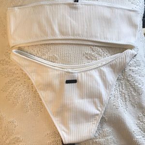 triangl swimwear Swim - {triangl} nwt twinnie cloud set triangl swimwear Swim - {triangl} nwt twinnie cloud set
